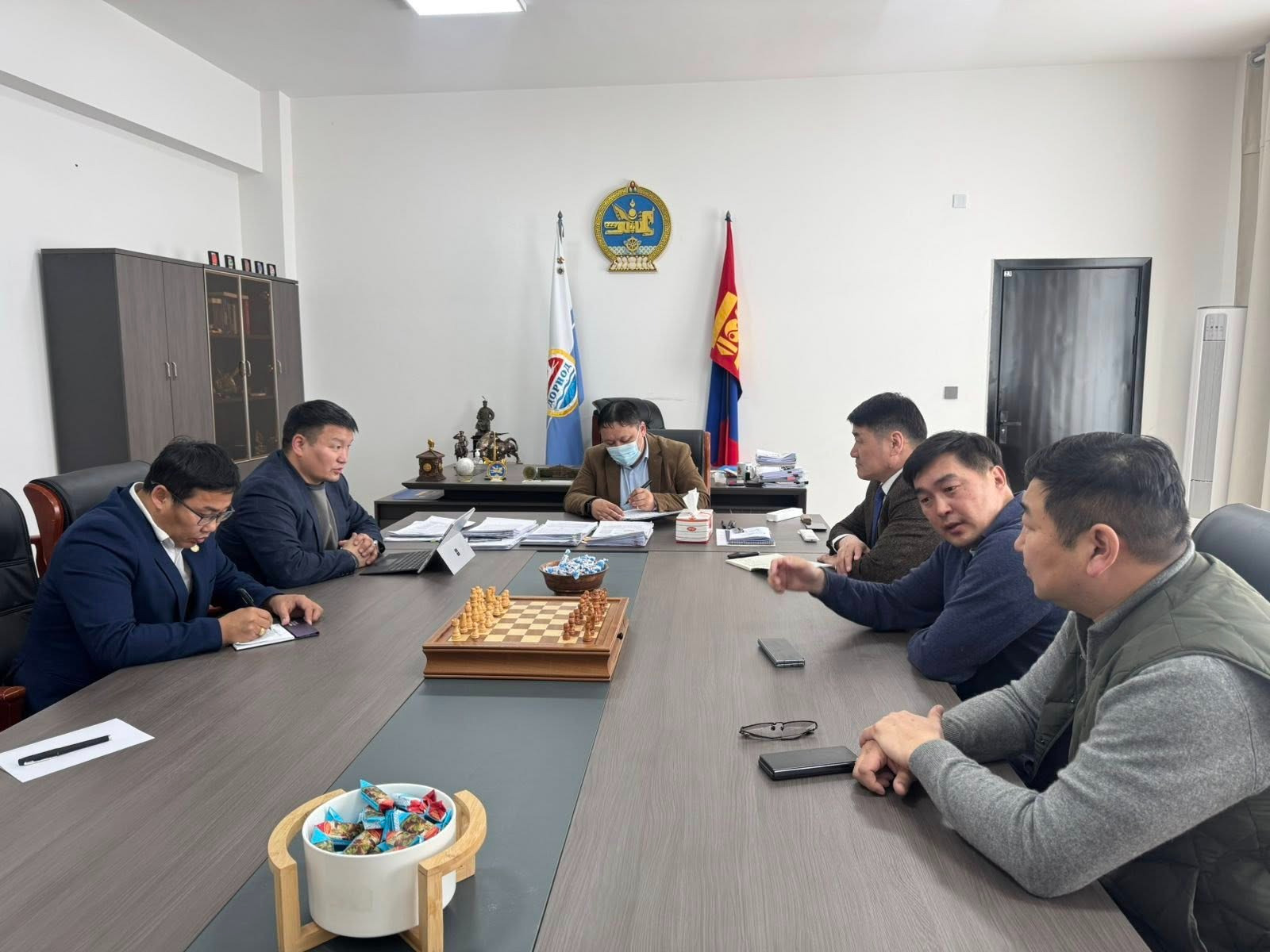 Ерөнхий малын эмч Хэнтий, Дорнод аймагт ажиллаж байна